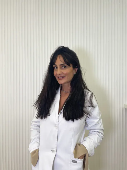 Dr Jennifer Zelmati