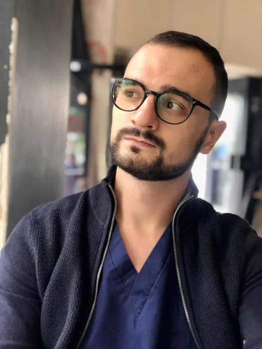 Dr Lyubomir TOSHEV