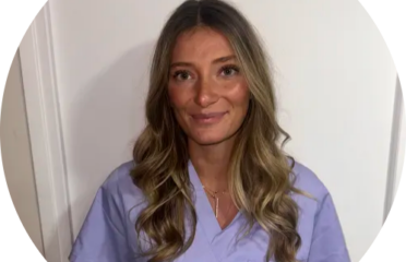 Dr Laura Menasce